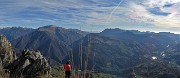 28 Dal Canalino dei sassi vista sulla valle colorata d'autunno